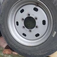 لاستیک نیسان