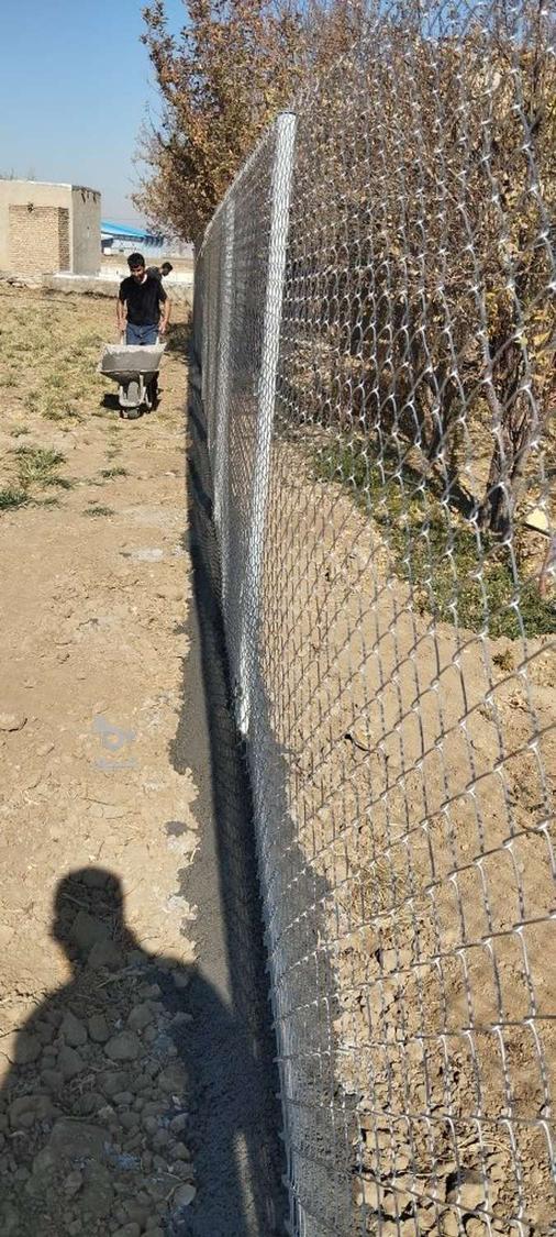 فنس کشی باغچه استخر سنگ چینی و..