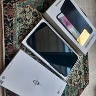 گوشی A35 . 5G حافظه 256 رام8بسیار تمیز همراه جعبه