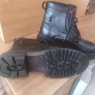 نیم بوت مشکی سایز37 نونو