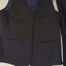 کت و شلوار و جلیقه مشکی