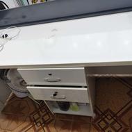 میز کانتر و پیشخوان