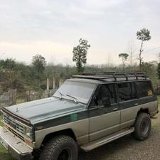 نیسان‌ پاترول 4در76