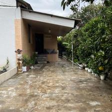 ویلا باغ 300متری لوکیشن عالی