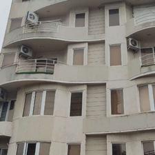 فروش آپارتمان 100 متری خط دریا چندقدمی دریا