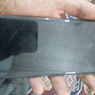 آیفون 11 لا کاغذ