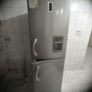 یخچال فریزر الکترواستیل مدل ES27