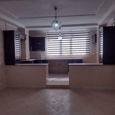 100 متر / واحد جنوبی / 2 خواب / در کوی پزشکان