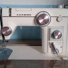 چرخ خیاطی 802ژاپنی نقد تخفیف داره