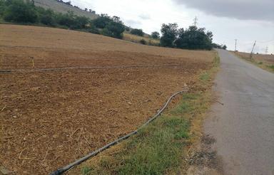 یک قطعه زمین کشاورزی