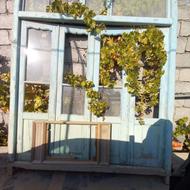 در چوبی قدیمی آنتیک مناسب دکور و بازسازی