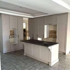 اجاره آپارتمان 170 متر تک واحدی سه خواب در خیابان پاسداران