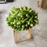 کارگر نظافتچی مغازه