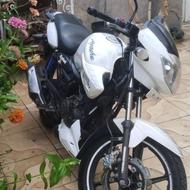 اپاچی 160 تمیز