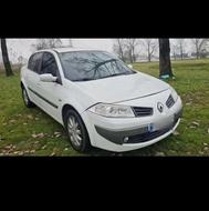 مگان 2000, مدل 2012