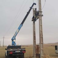 جرثقیل نیسان 2/5 تُنی با ارتفاع 12 متر و سبد بالابر