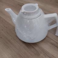 قوری چینی سفید ساده