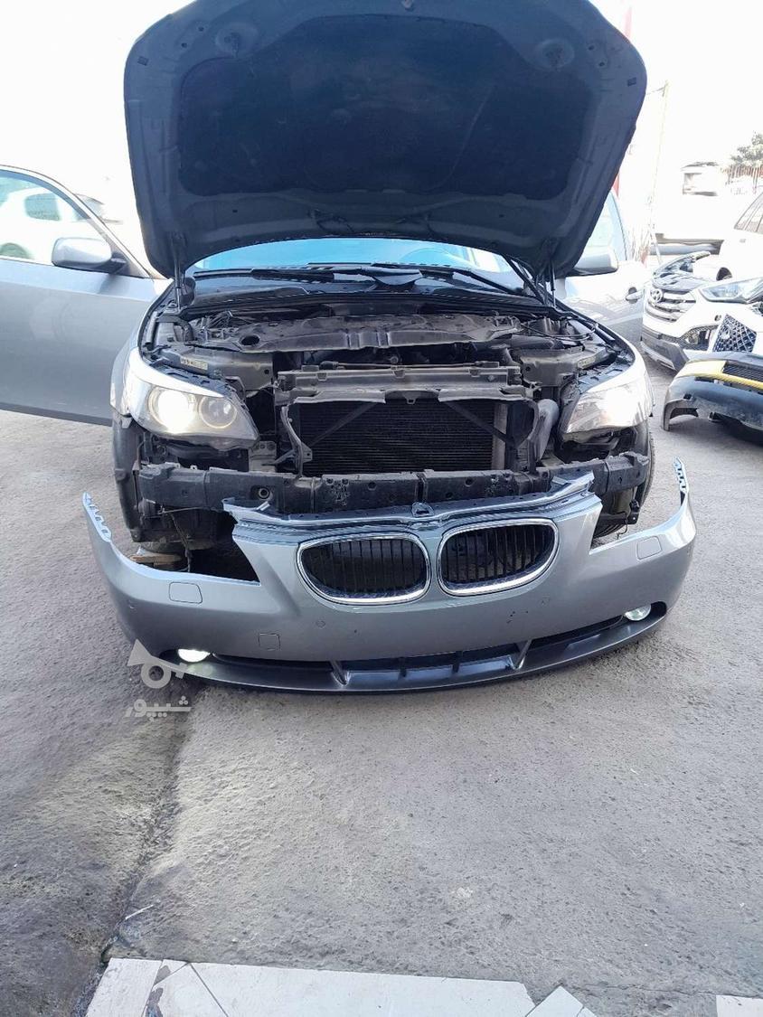 کلینیک تخصصی رنگ آمیزی وپولیش سرامیکی