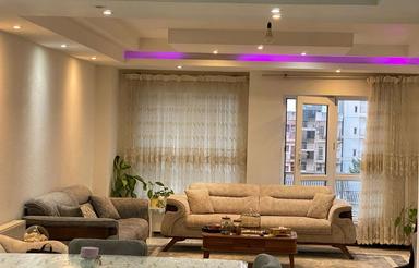 آپارتمان 100 متری با سرایداری مقیم