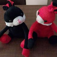 دوتاعروسک خرگوش با یه جاسی دی