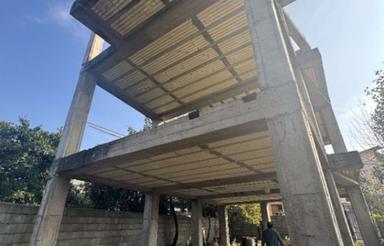 فروش ویلا 220 متری نیمه کاره نزدیک کمربندی