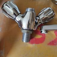 فروش تعدادی شیر آب