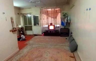 خانه دربستی مناسب سکونت، انبار، کارگاه (بازار، خ مولوی)