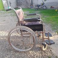 ویلچر تاشو ساده ایران بهکار با لاستیک های بادی