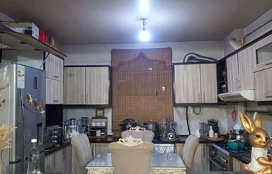 رهن کامل واحد تمیز و با کابینت های عالی