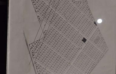 زمین واقع در کیلوتر5جاده گلمکان حاشیه از زمینهای نیروی مسلح