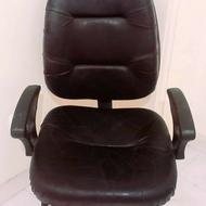 صندلی اداری بسیار سالم و با استحکام باقابلیت تنظیم وزن