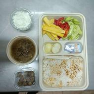 تهیه غذا و کیترینگ