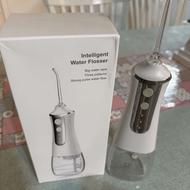 واتر جت شستشوی دهان و دندان مدل L10 کاملا نو و استفاده نشده