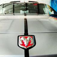 واکس و پلیش و لیسه گیری و زنگ و نقاشی خودرو