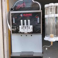 دستگاه بستنی قیفی