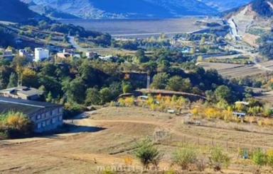 زمین باغی درروستای آرام نروبالا...مشرف به سد.بسیارعالی وزیبا