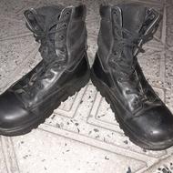 پوتین سایز 42