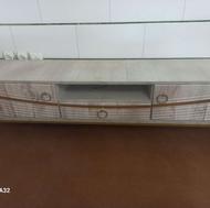 میزتلویزیون