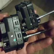 موتور تنظیم چراغ و طلق دنا پلاس