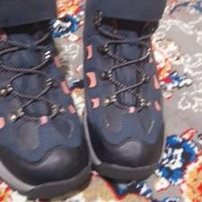 کفش کوه نوردی سایز 41