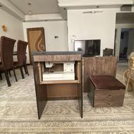 میز خیاطی با چوب امدی اف کاملا سالم وتمیز
