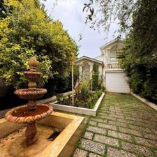 ویلاباغ نیم پیلوت، 280 متری همصفا،دو قدمی جنگل