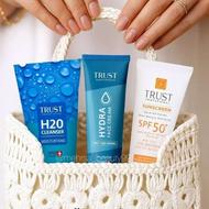 استخدام چند بانوی فعال در زمینه فروش محصولات آرایشی