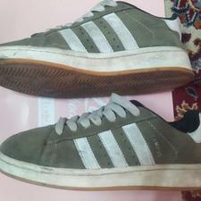 دو جفت کتانی پدر و پسری 42و 37