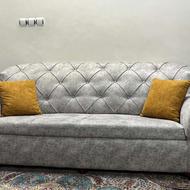 مبلمان هشت نفره کاملا سالم به همراه میز جلو مبلی