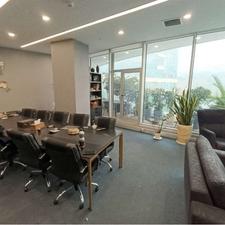 مبله / اطلس مال نیاوران / سنداداری / 200 متری