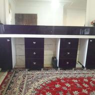 کابینت و2عدد آینه آرایشگاه ودوتخته کابینت