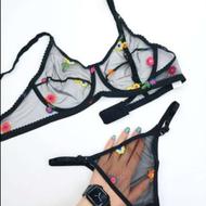 لباس زیر زنانه