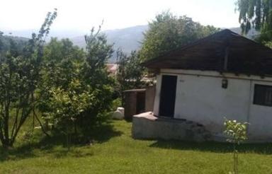 زمین مسکونی با خانه گلنگی