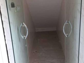 فروش مغازه کوچک جهت سرمایه گذاری 3 متر